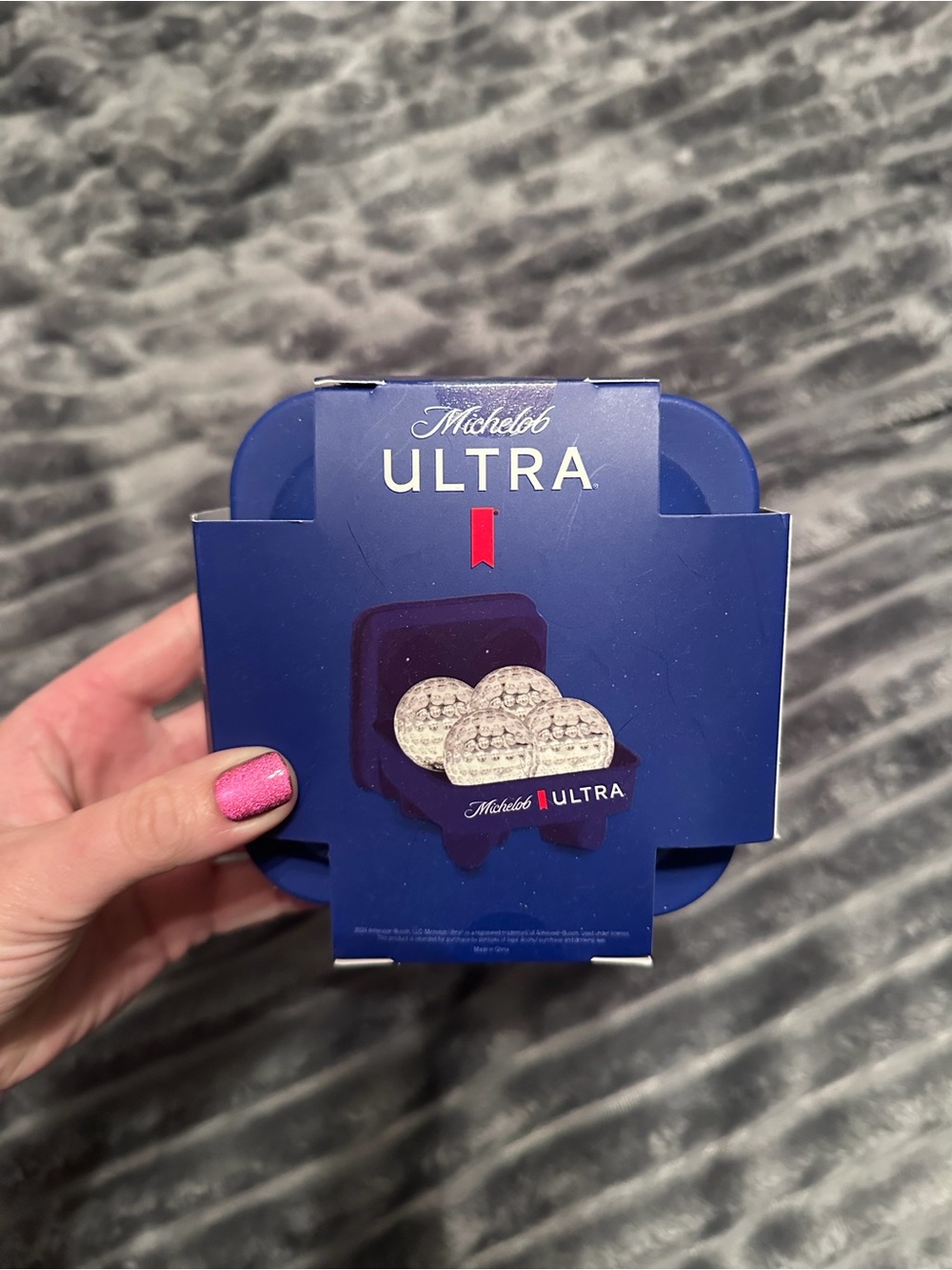 NWT Michelob ULTRA Blue Golf Ball Ice Molds